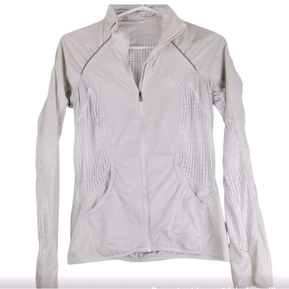 🤍LULULEMON🤍 Run Nada Windbreaker Grayish-white.. Size 6. - Picture 3 of 11